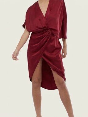 Amour Vert Anthropologie 100 % Silk Red Midi High Low Dress Size M